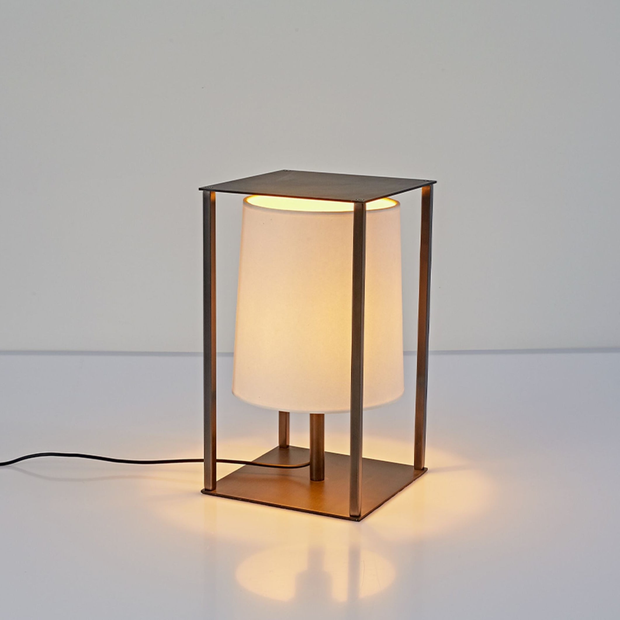 Miraine Cage Table Lamp