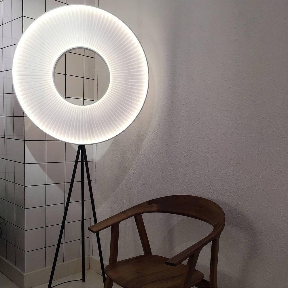 Helen Modern Floor Lamp