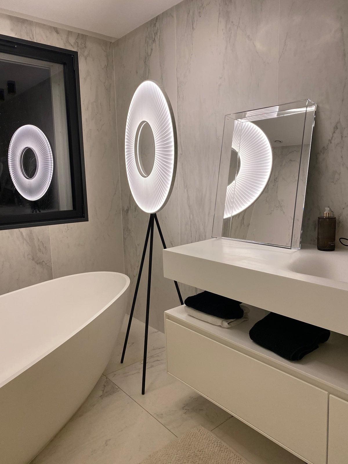 Helen Modern Floor Lamp