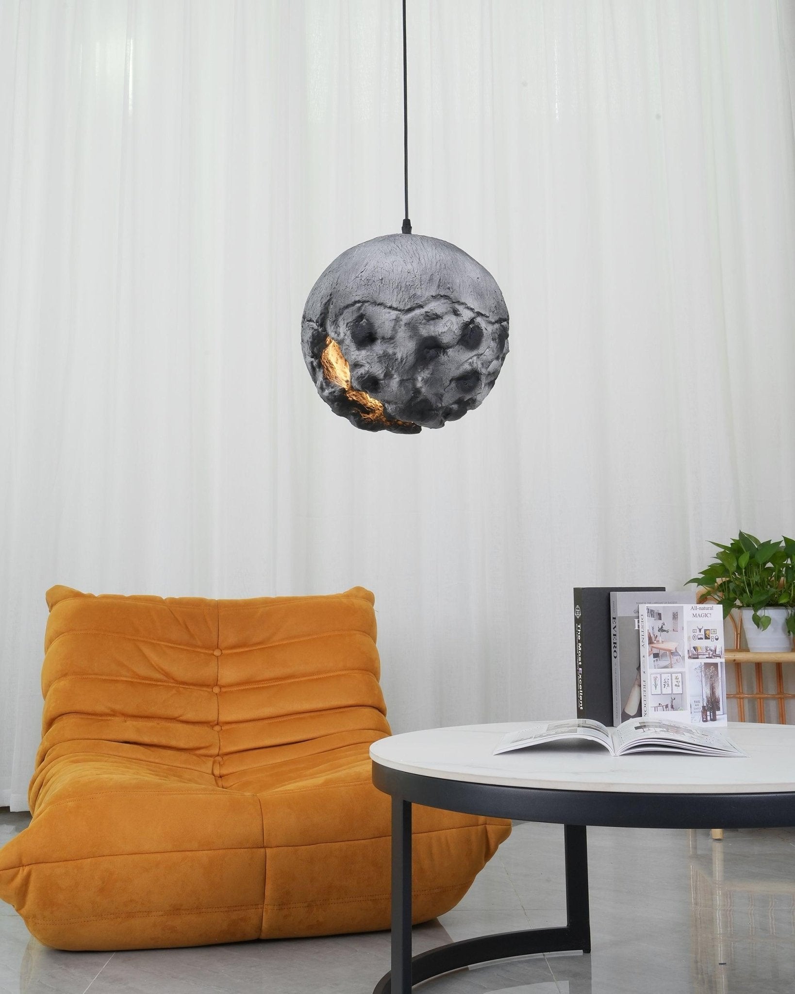 Ilphaara Irregular Planet Plastic Pendant Lamp