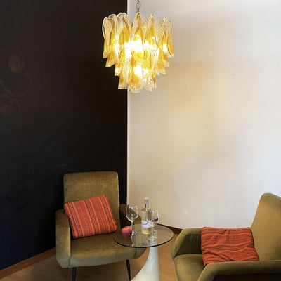 Vild Chandelier Isabella Gold Petal Layered