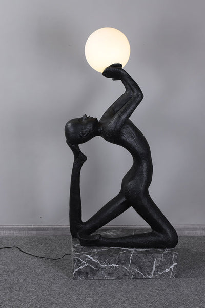 Evvinyra Contorted Black Floor Lamp