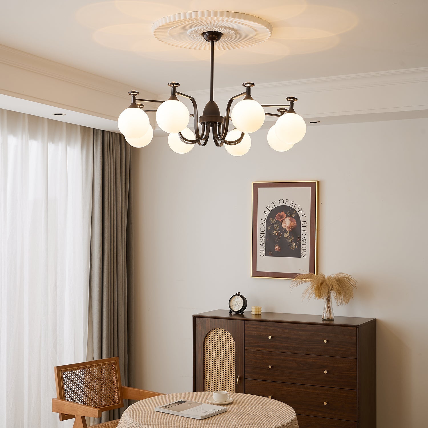 Zotheira Elegance Vintage Glass Chandelier