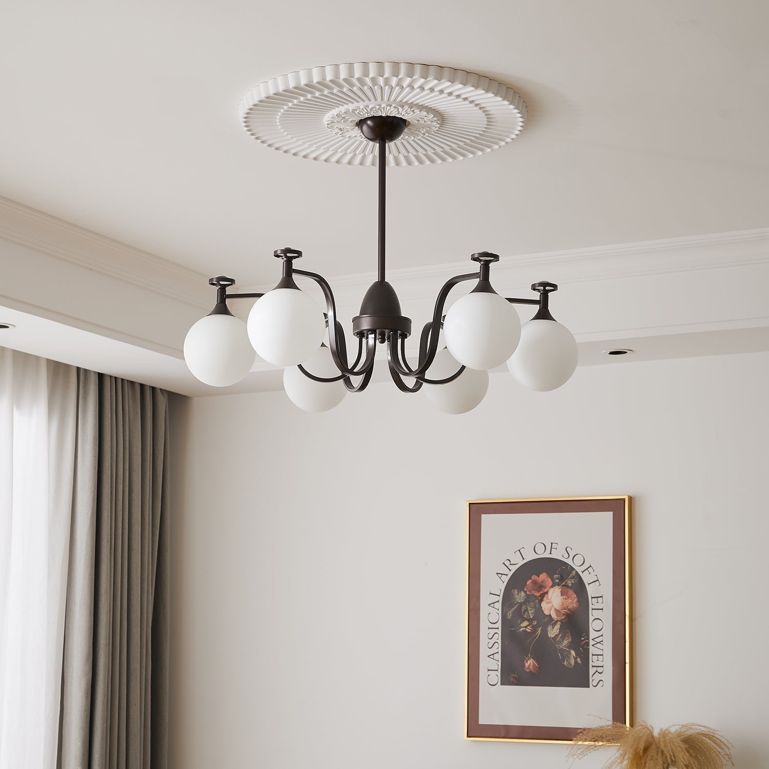 Zotheira Elegance Vintage Glass Chandelier