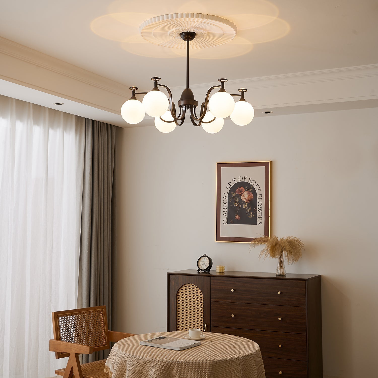 Zotheira Elegance Vintage Glass Chandelier