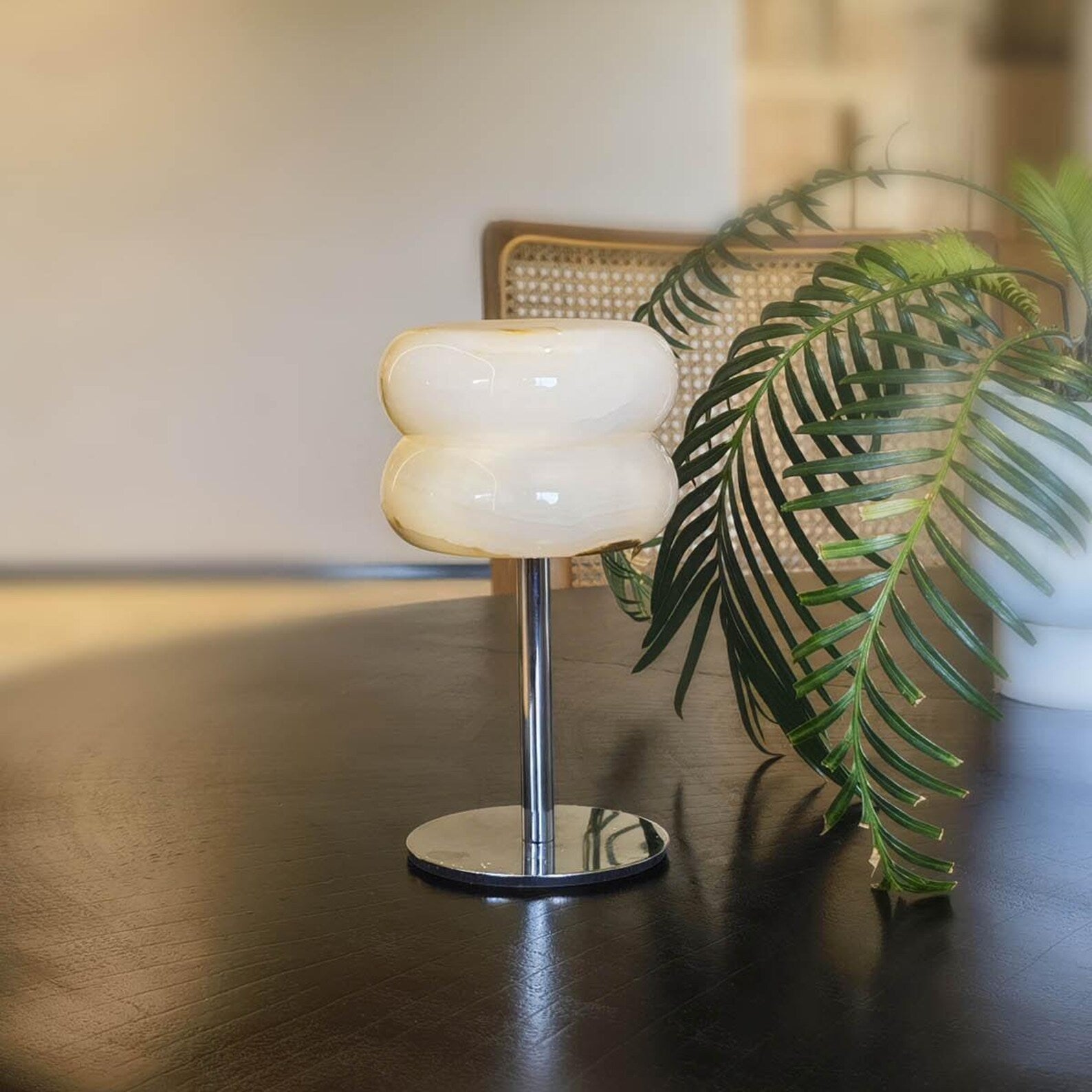 Nivaraine Alabaster Donut Table Lamp
