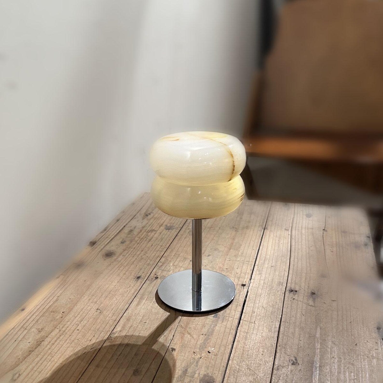 Nivaraine Alabaster Donut Table Lamp