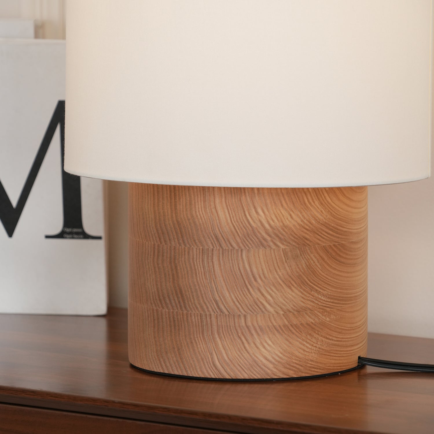 Alvira Minialist Wood Table Lamp