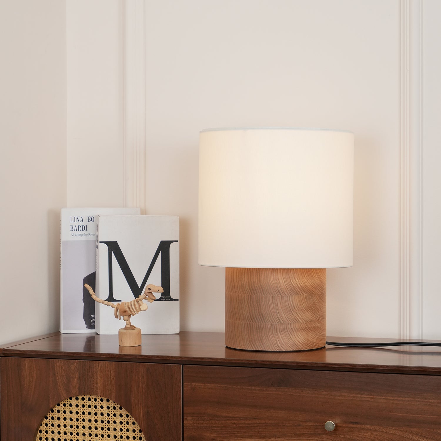 Alvira Minialist Wood Table Lamp