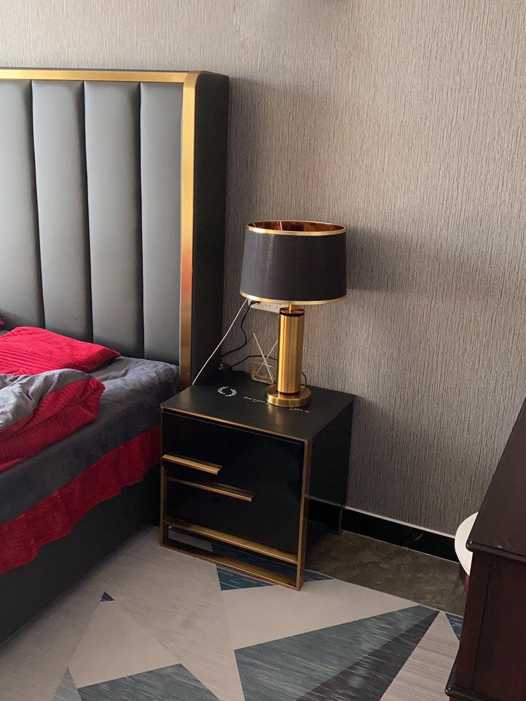 Cur Modern Table Lamp