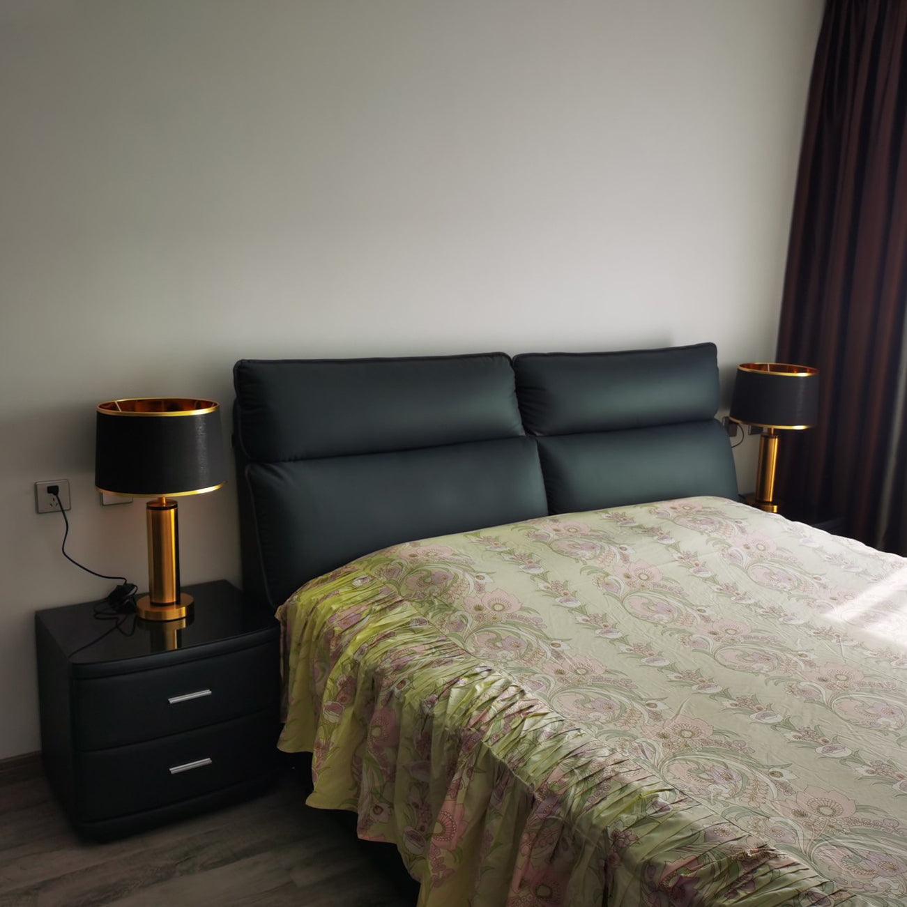 Cur Modern Table Lamp