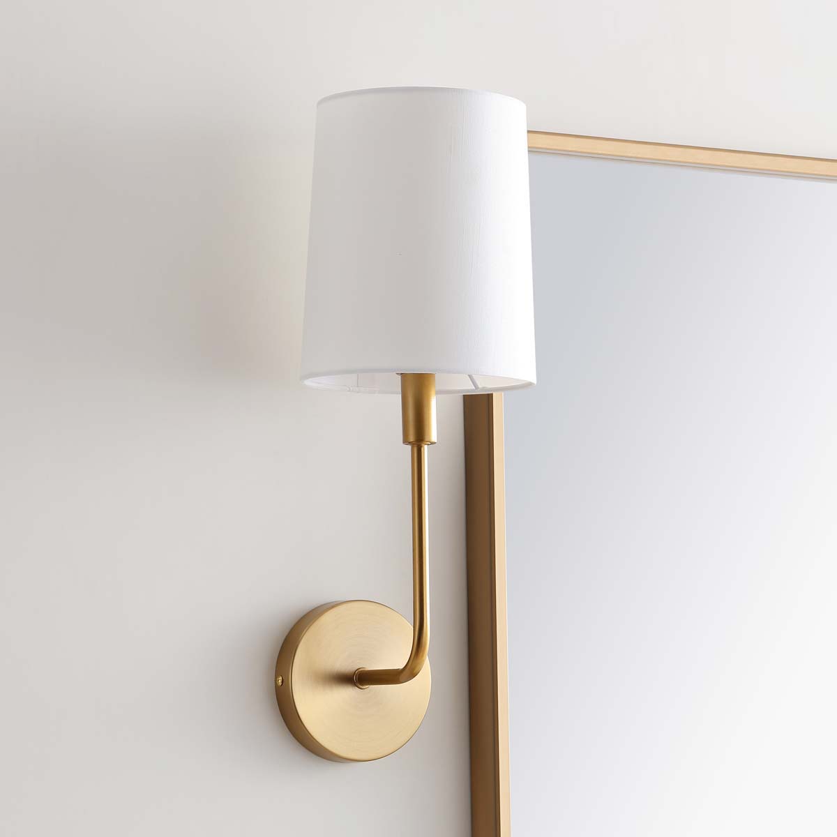 Viraelenne Wall Lamp