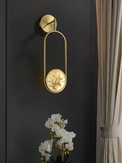 Casaraine Luxe Brass Wall Light