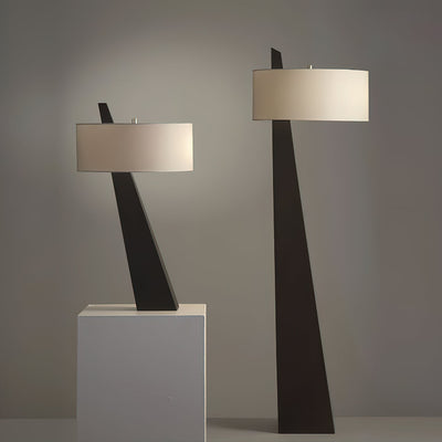 Avenalora Obelisk Table Lamp