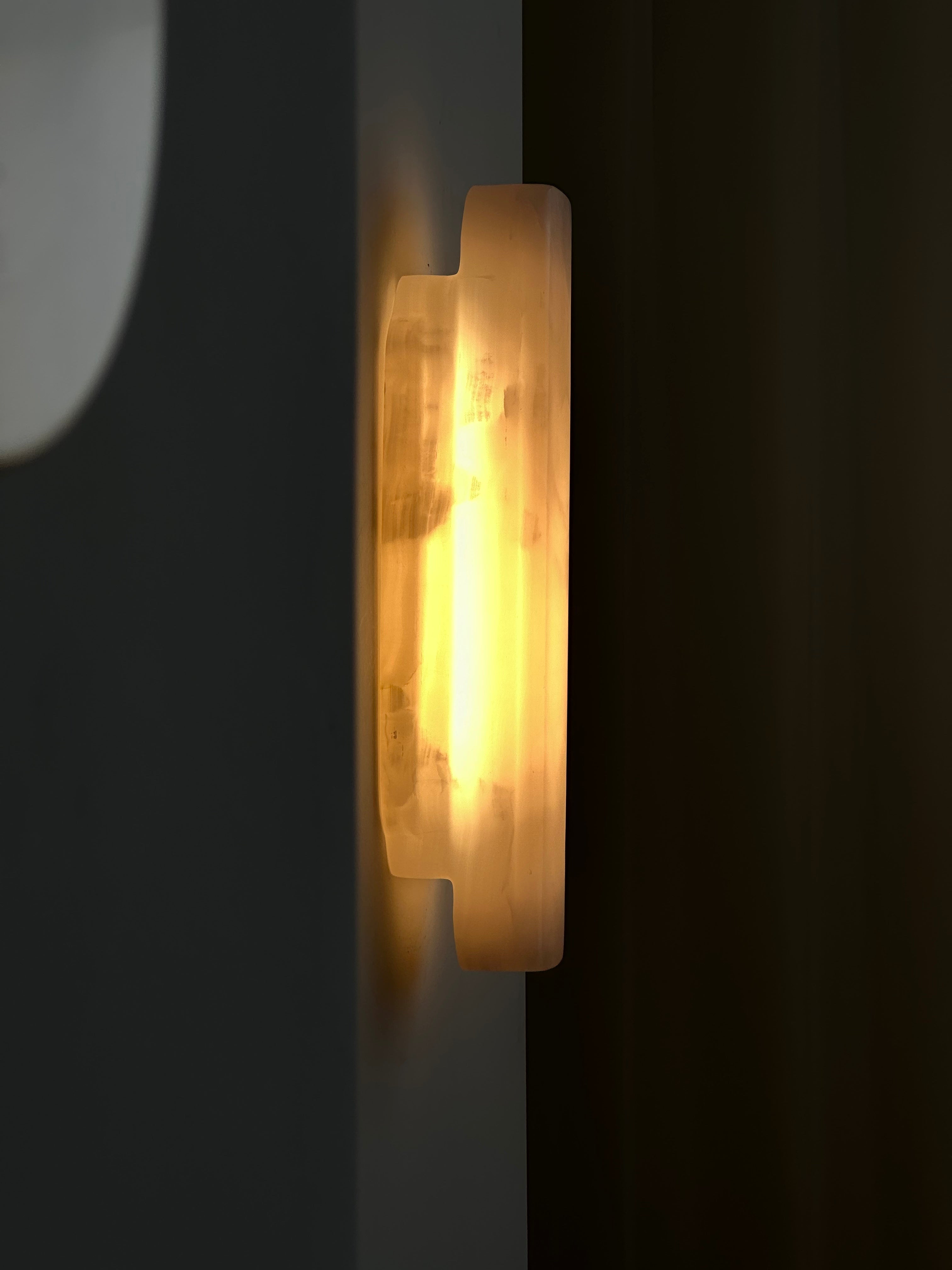 Virauielle Wall Lamp