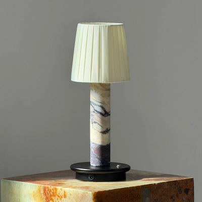 Viraerira Table Lamp