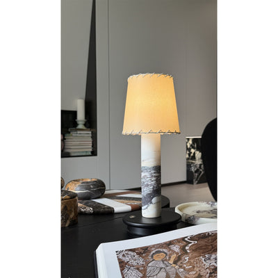 Viraerira Table Lamp