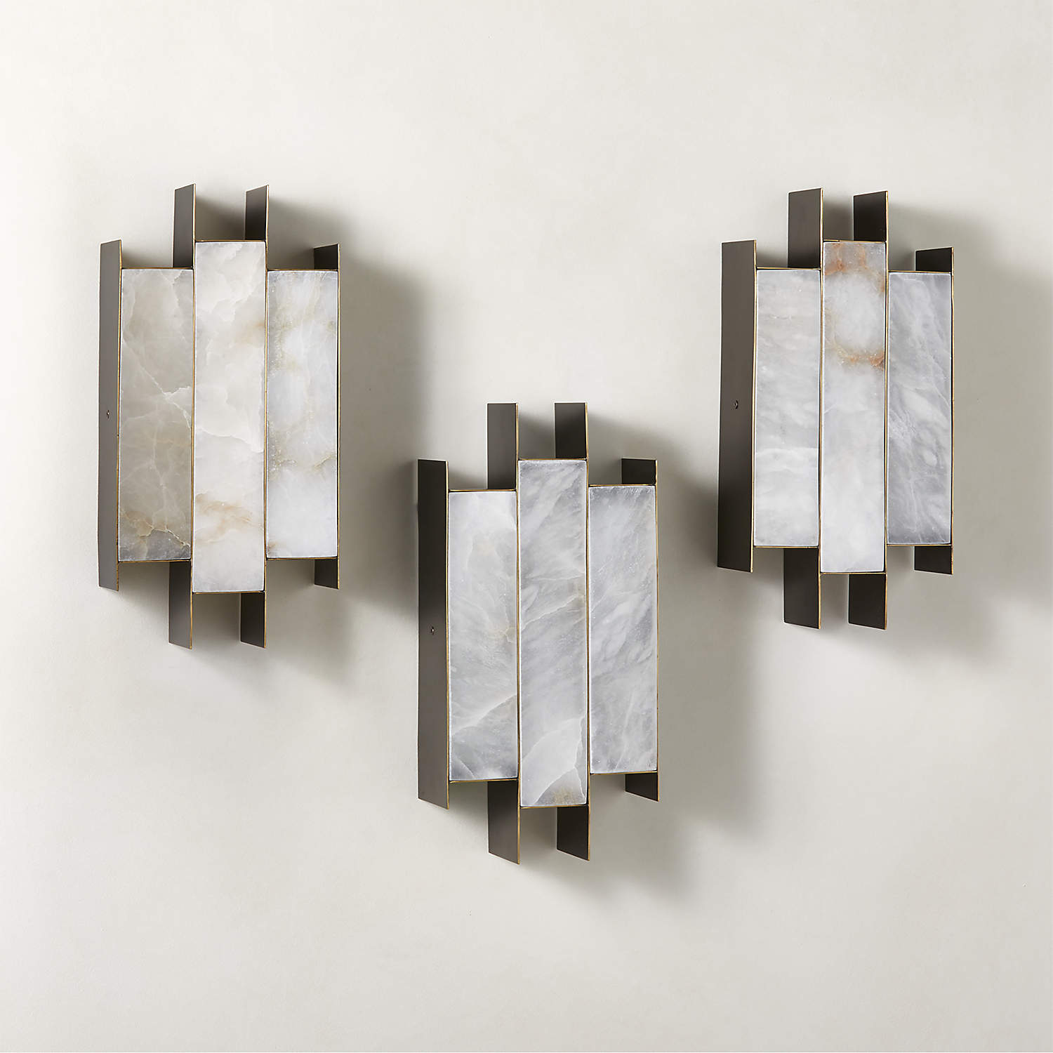 Vavynor Wall Lamp