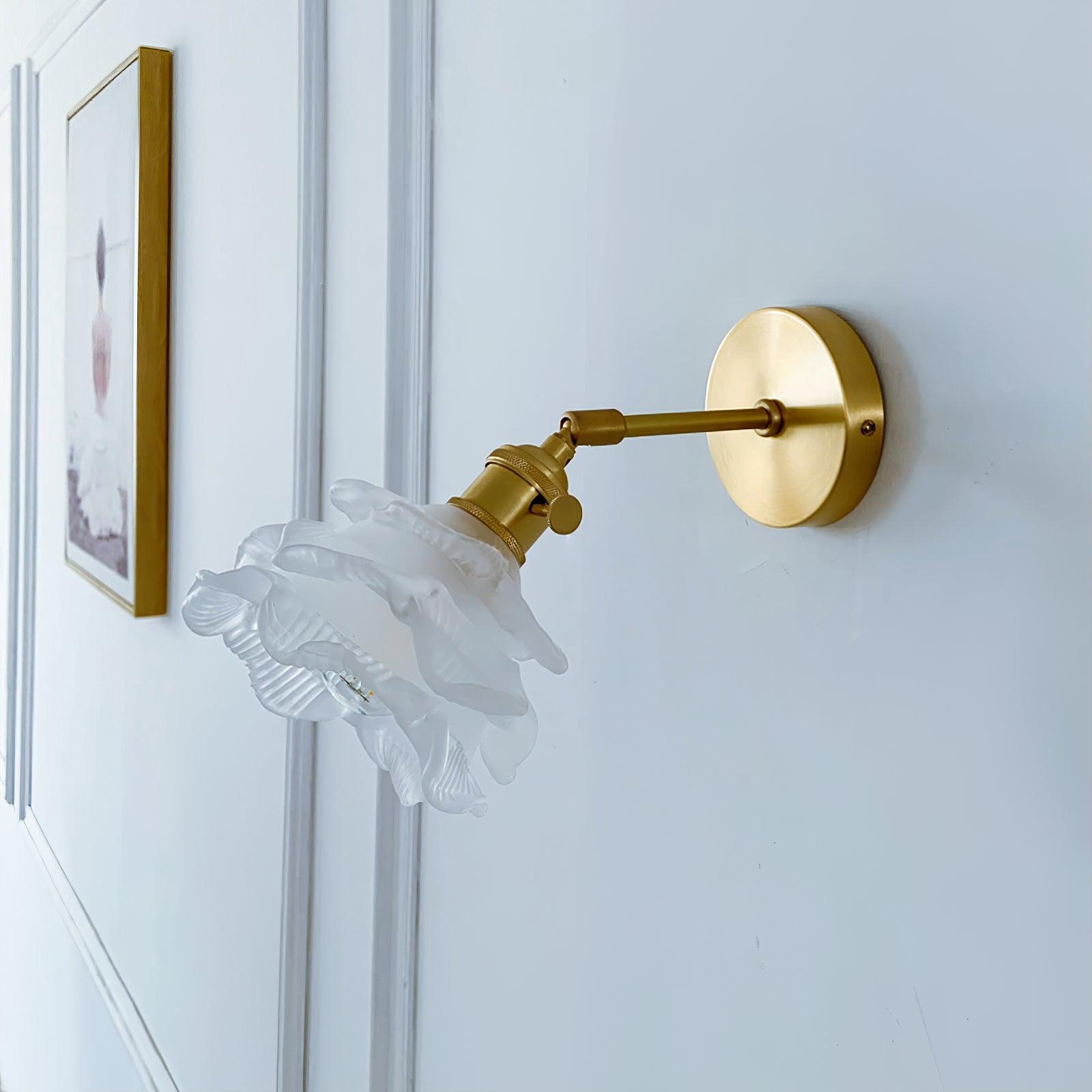 Petal Vintage Brass Wall Lamp