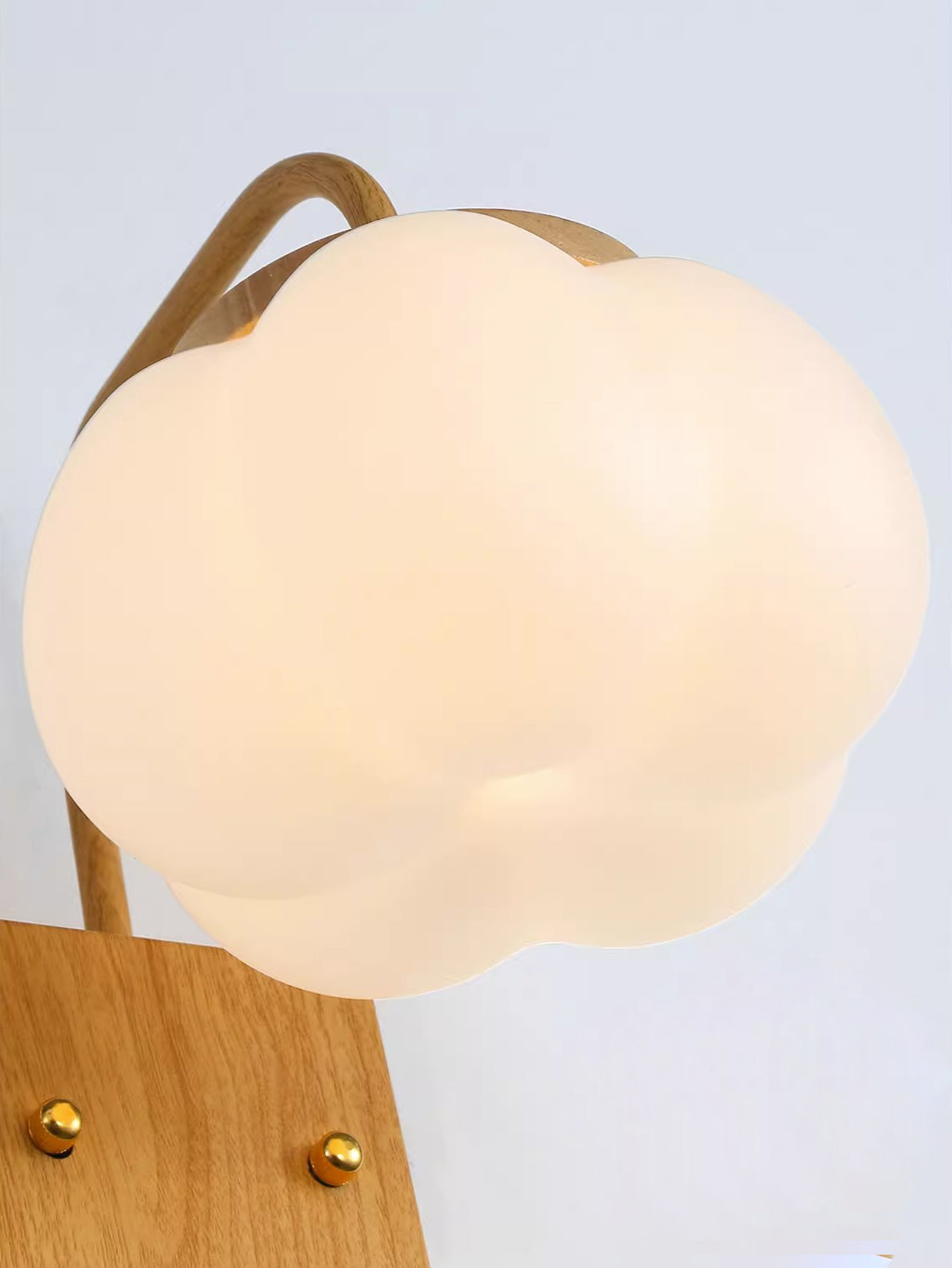 Eurrinis Wall Lamp
