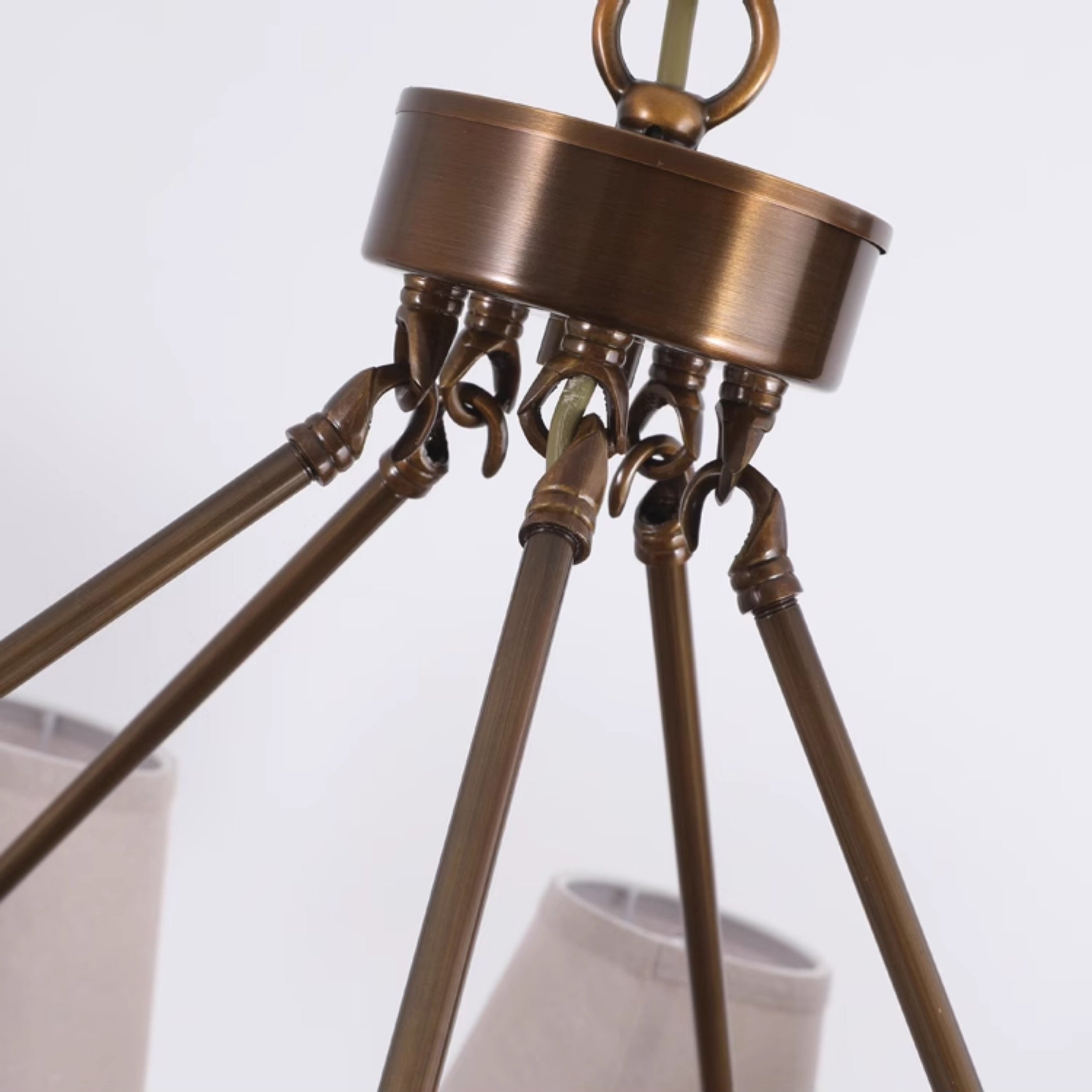 Rivirissa Chandelier