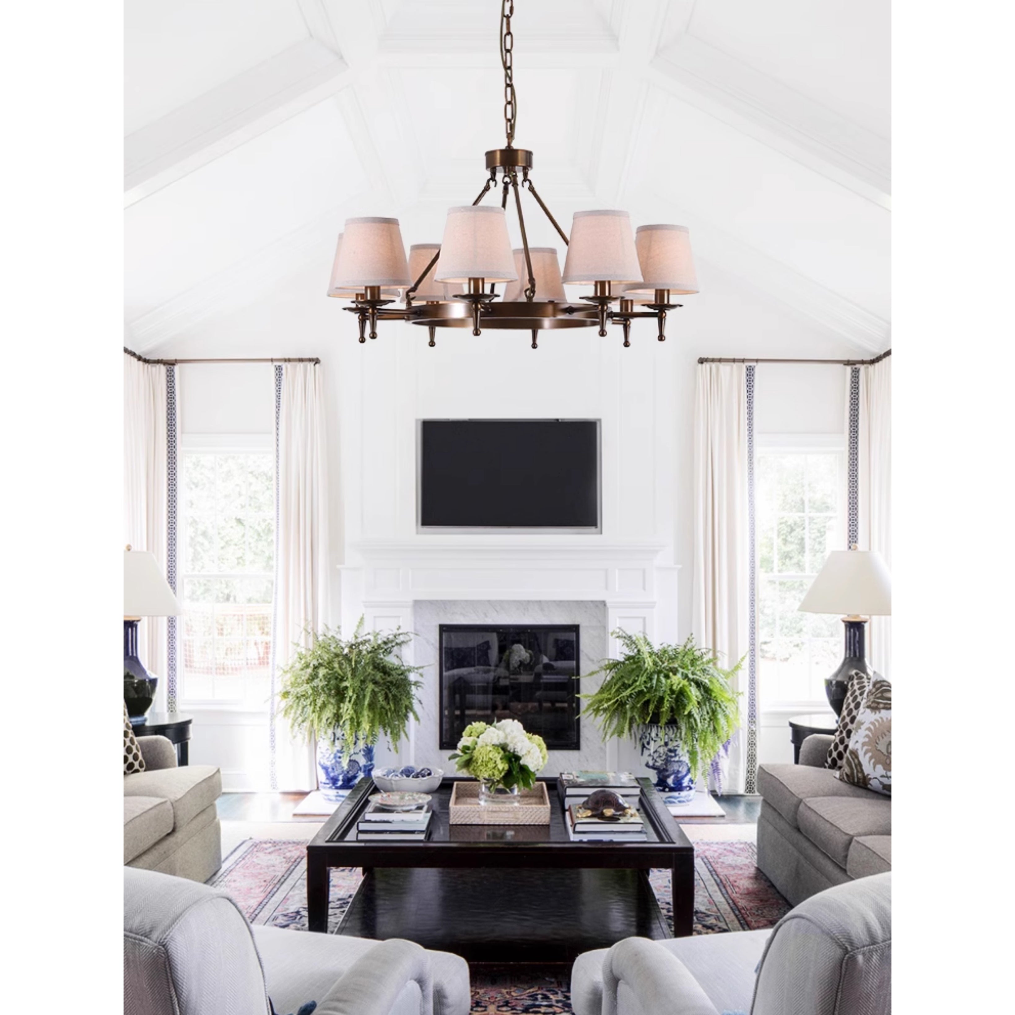 Rivirissa Chandelier