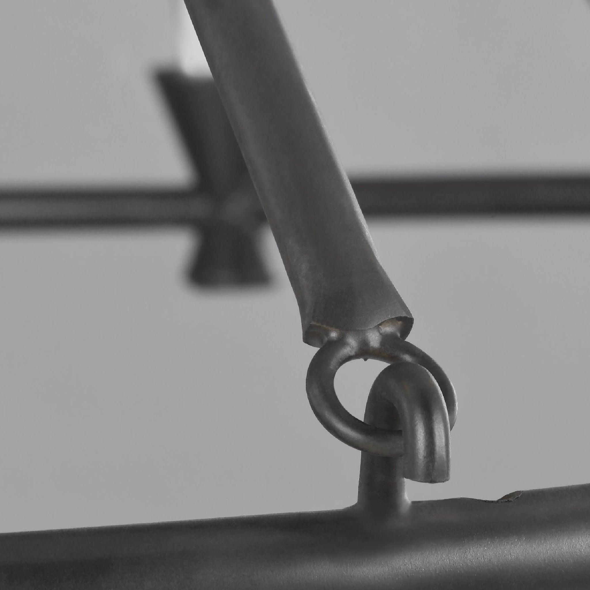 Ovyneth Chandelier