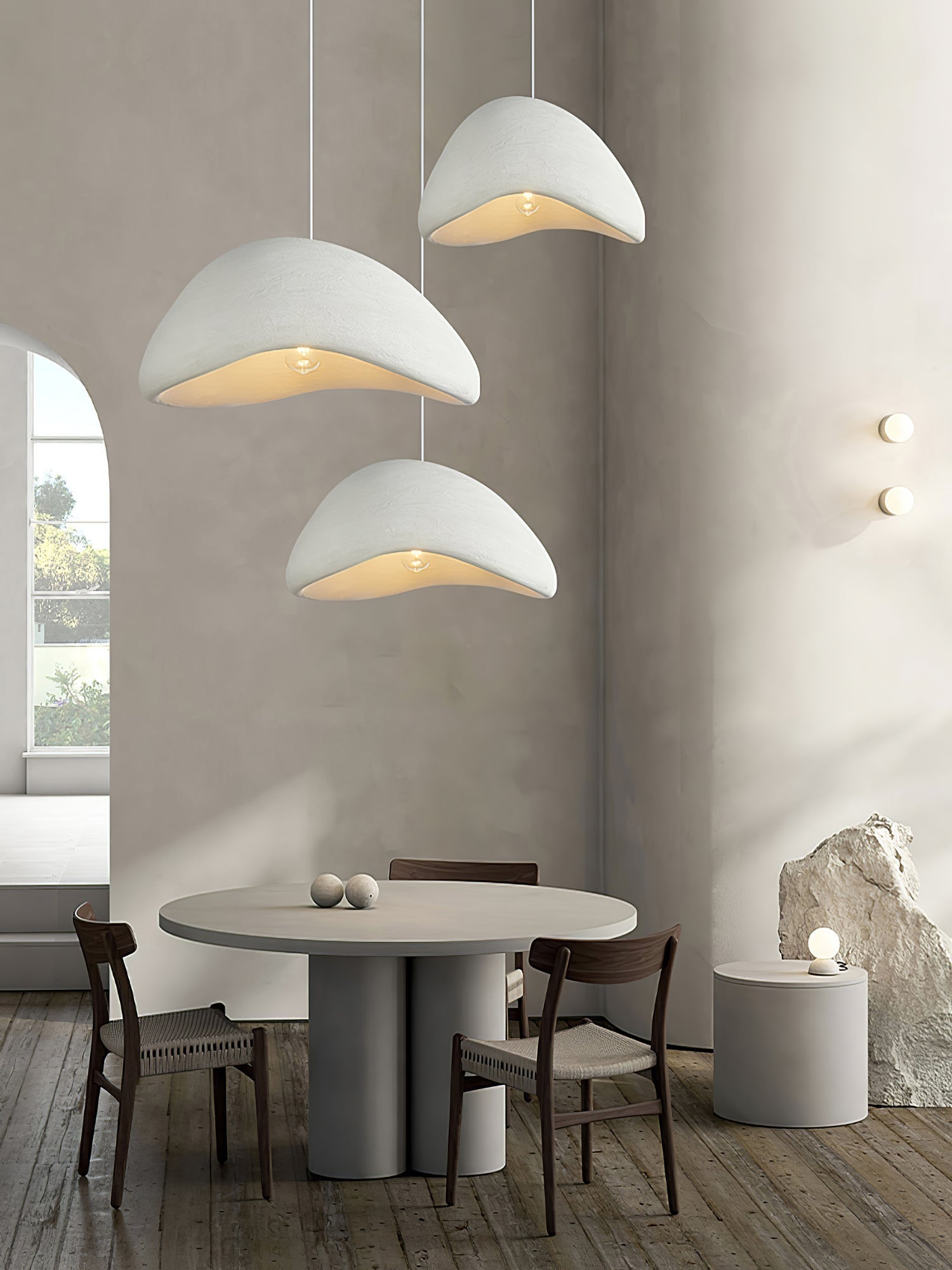 Leloza Modern Minimalist Pendant Light