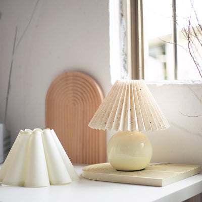 Nirixon Fabric Whimsical Table Lamp