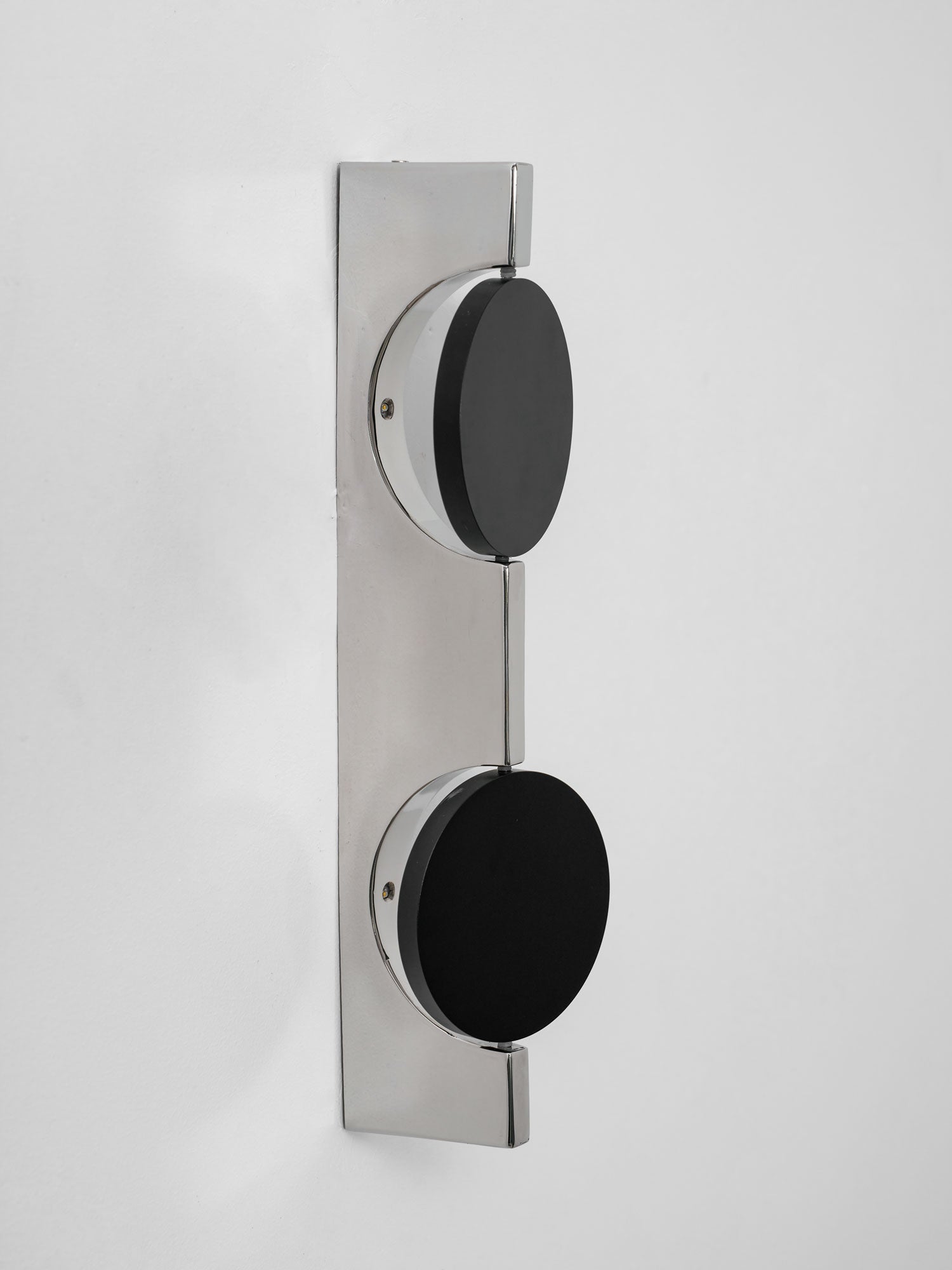 Delaview Kinetic Shadow Indoor Wall Light