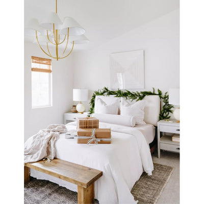Armiria Chandelier