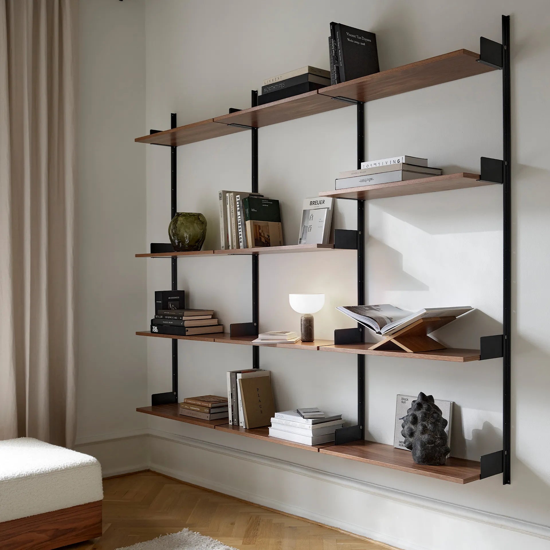 Lunabel Table Lamp