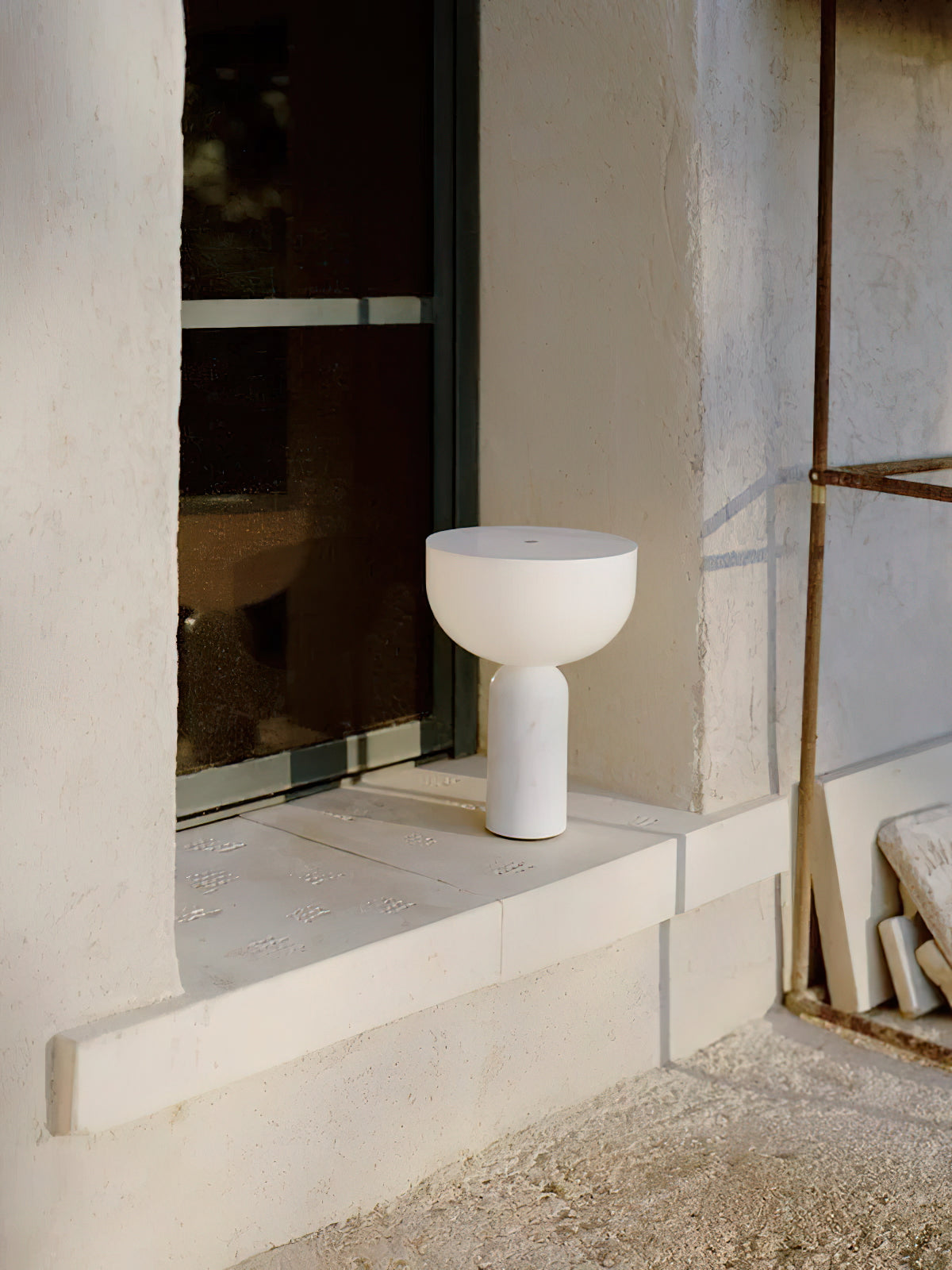 Lunabel Table Lamp