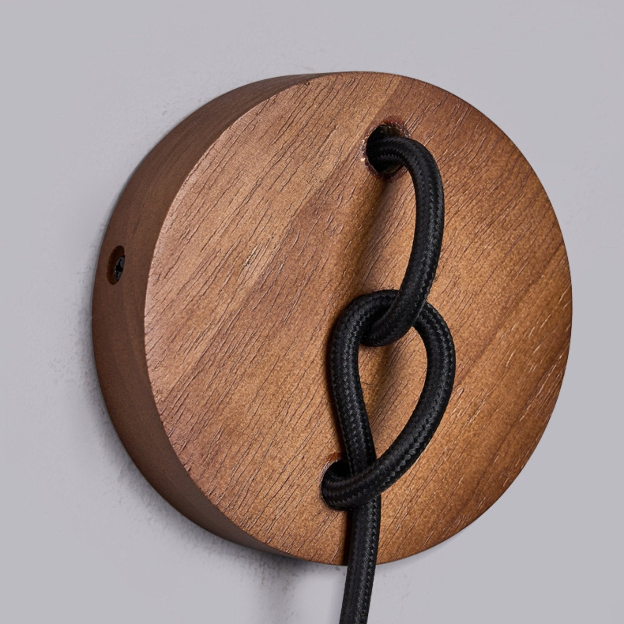 Lysmaro Knot Hearth Sconce