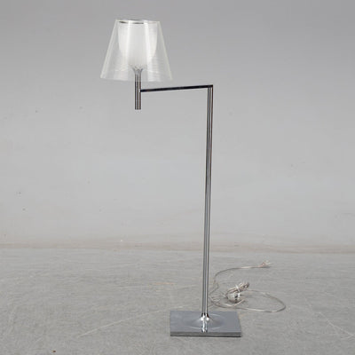 Aquris Minimalist Floor Lamp