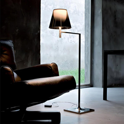 Aquris Minimalist Floor Lamp