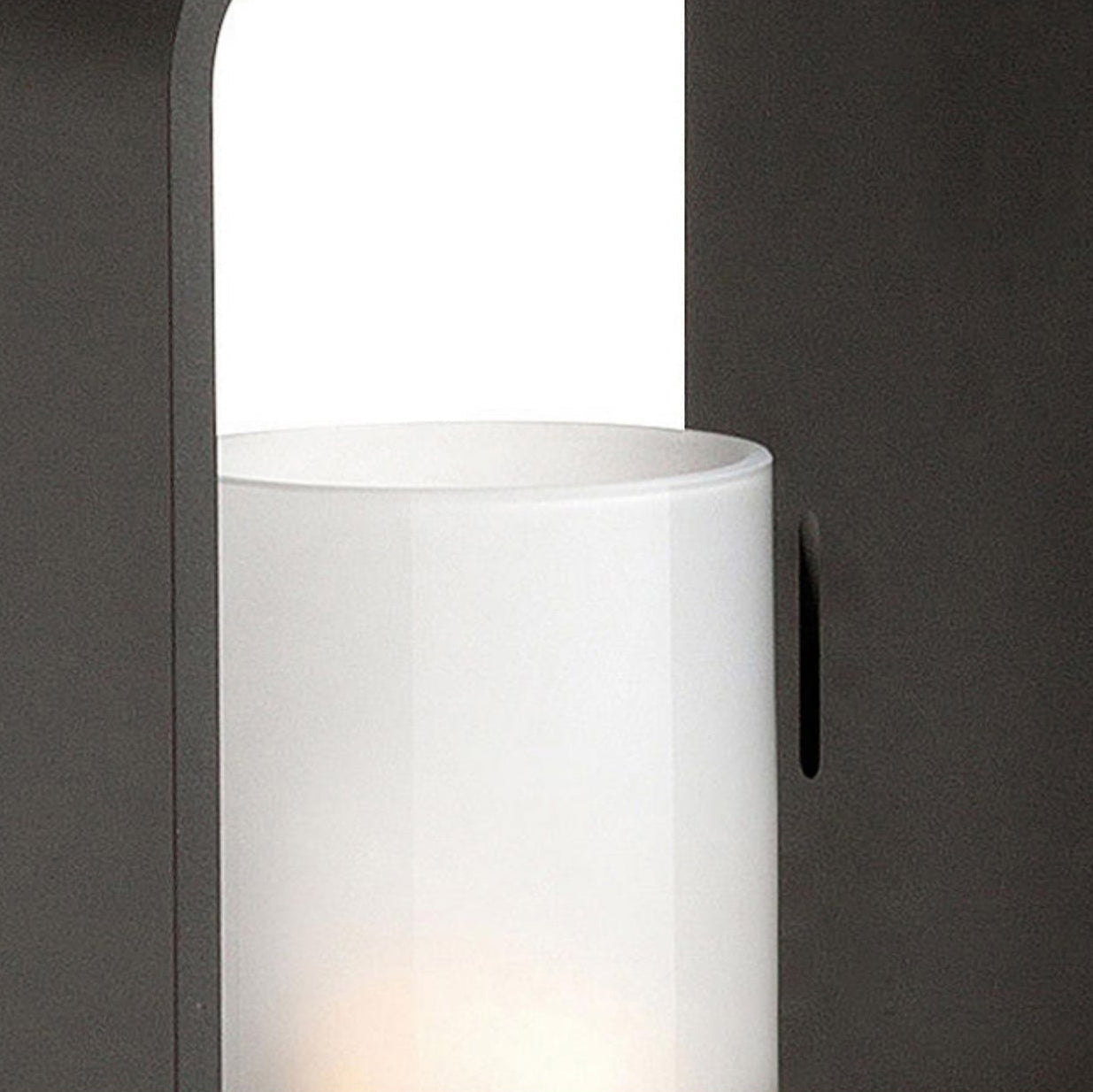 Reninian Minimalist Outdoor Light