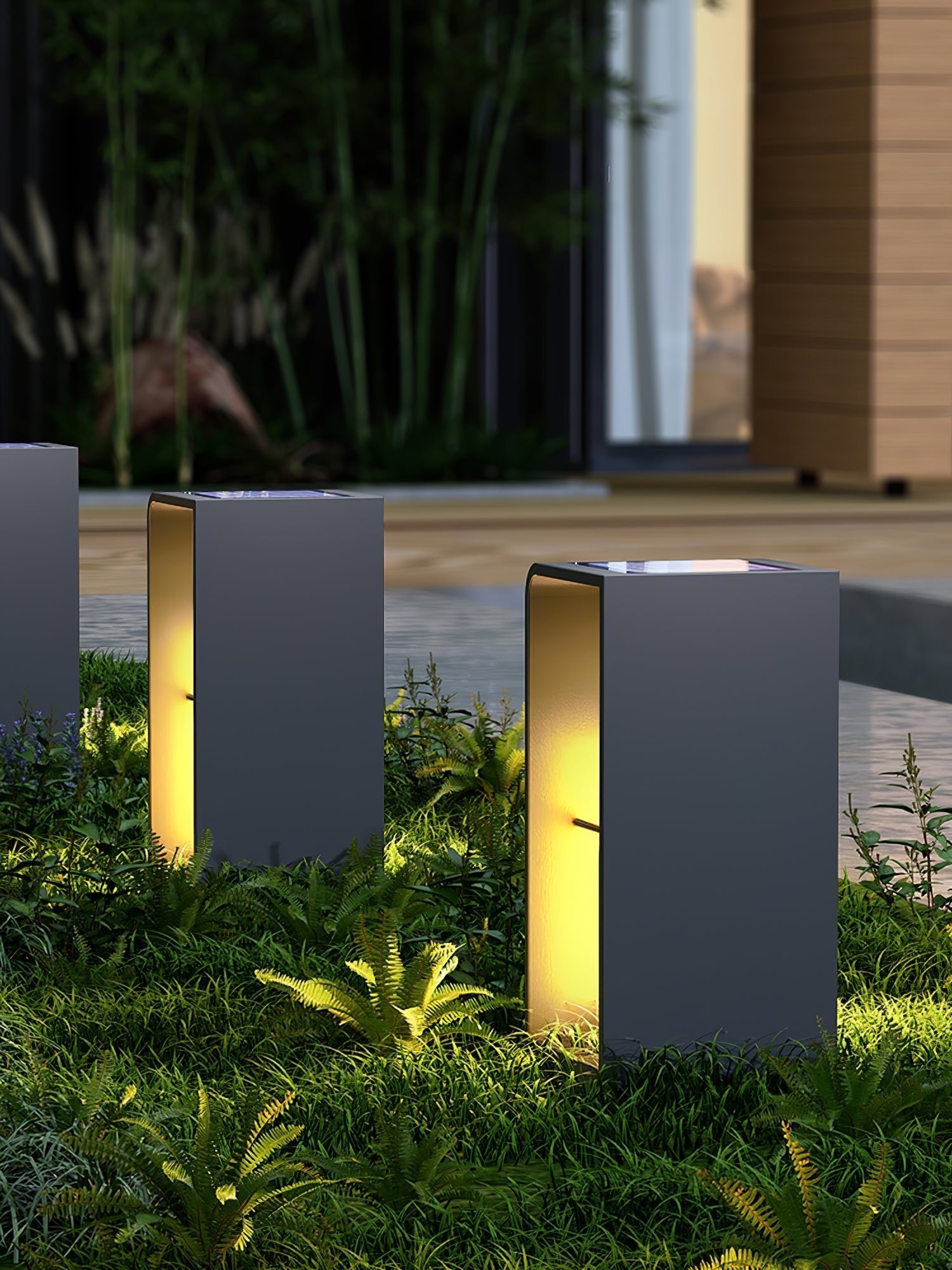 Reninian Minimalist Outdoor Light