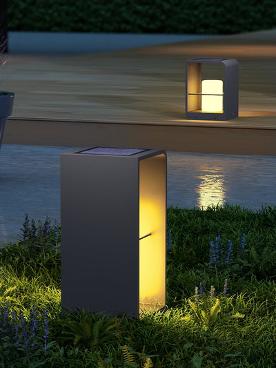 Reninian Minimalist Outdoor Light