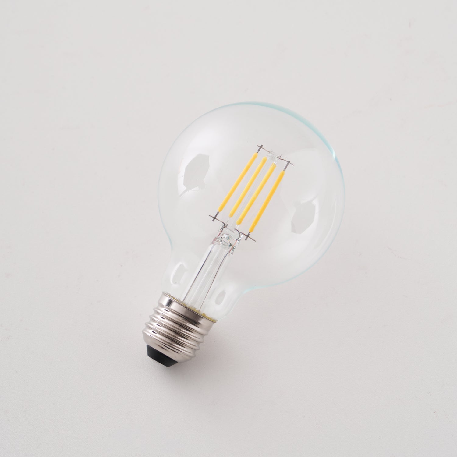 Lumeaya LED E27 or E26 Light Bulb