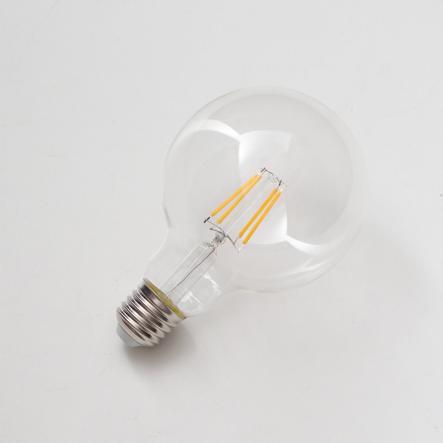 Lumeaya LED E27 or E26 Light Bulb