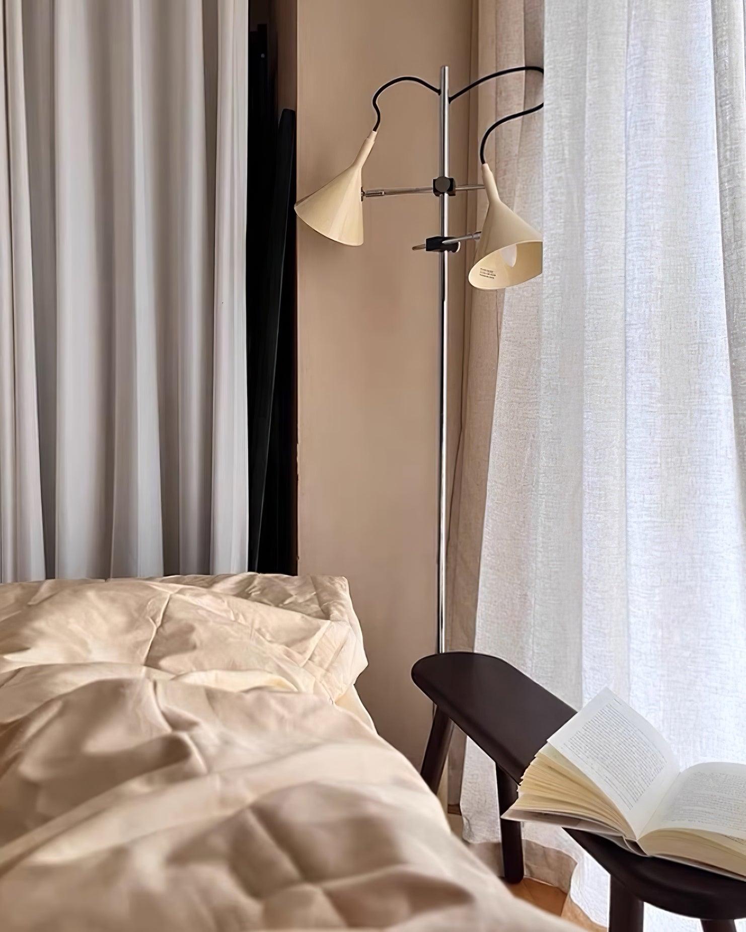 Elys Modern Floor Lamp