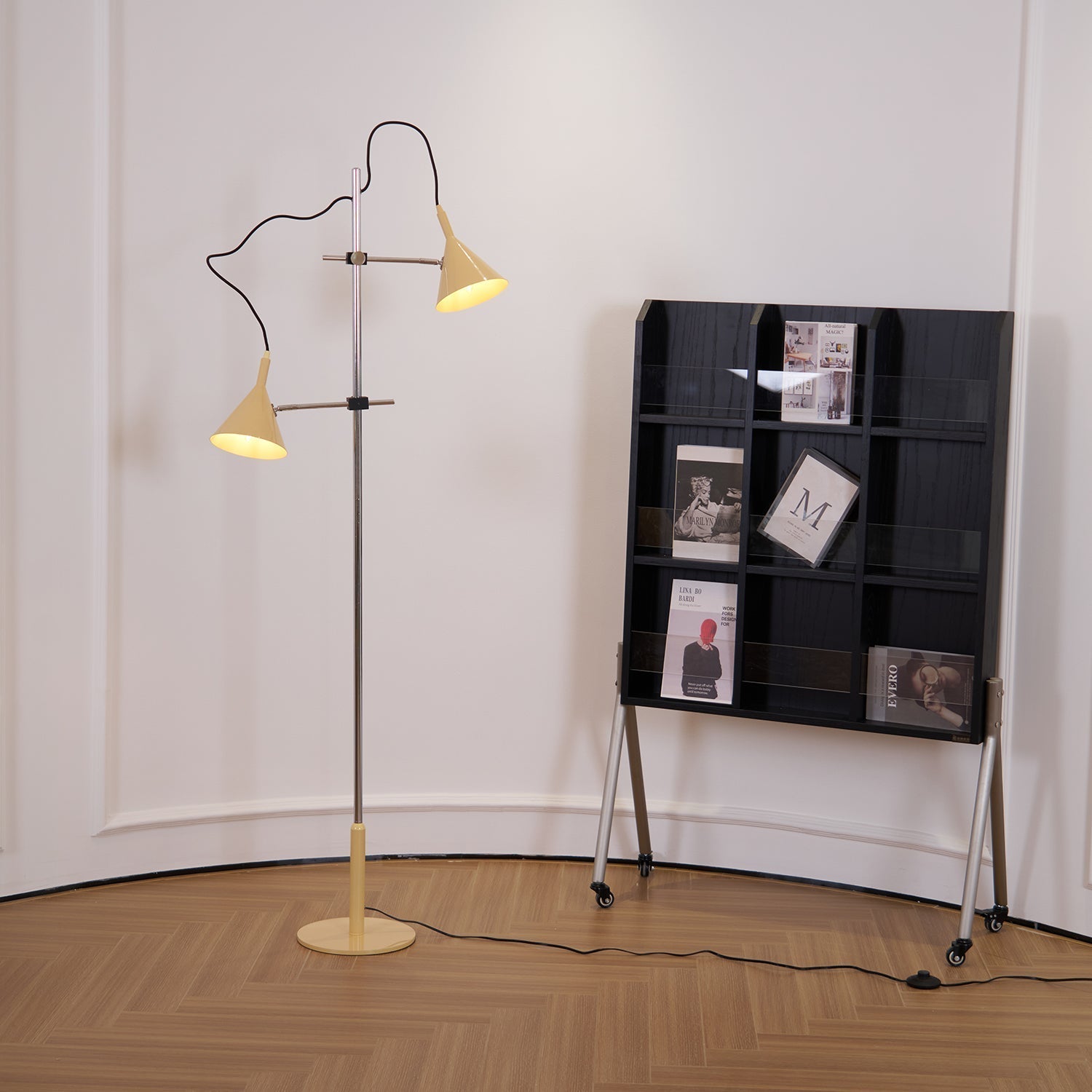 Elys Modern Floor Lamp
