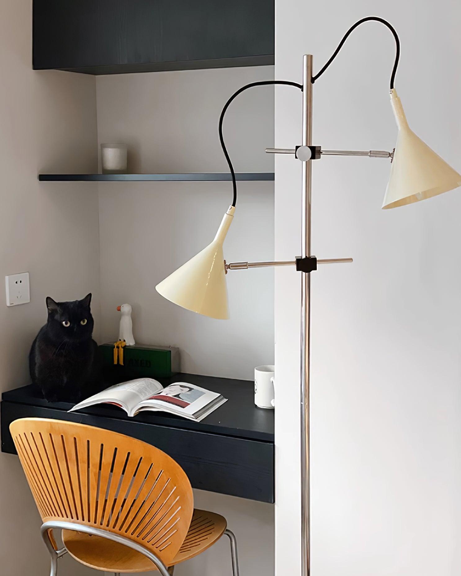 Elys Modern Floor Lamp