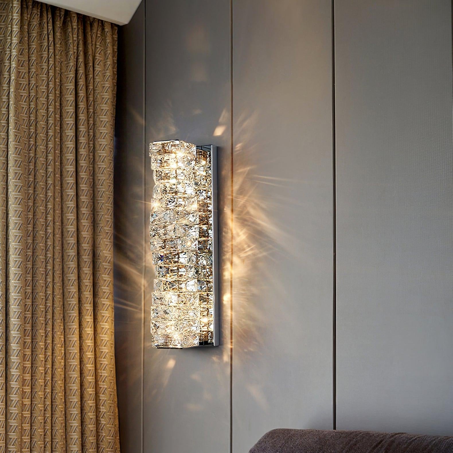 Ilvelia Postmodern Luxury Crystal Wall Light