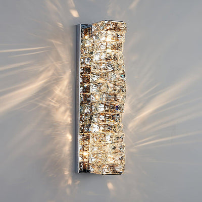 Ilvelia Postmodern Luxury Crystal Wall Light