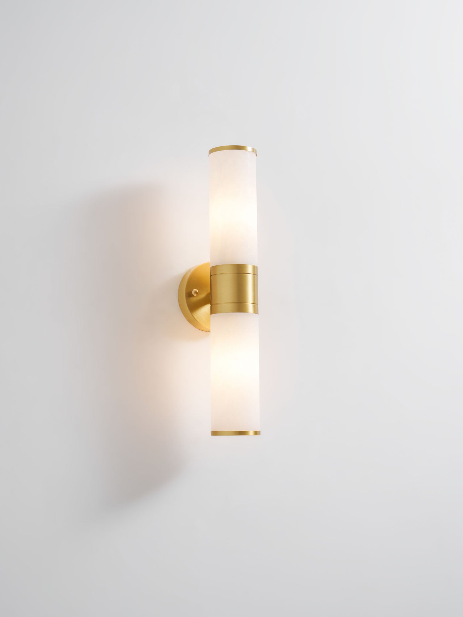 Lucian Alabaster Wall Lamp