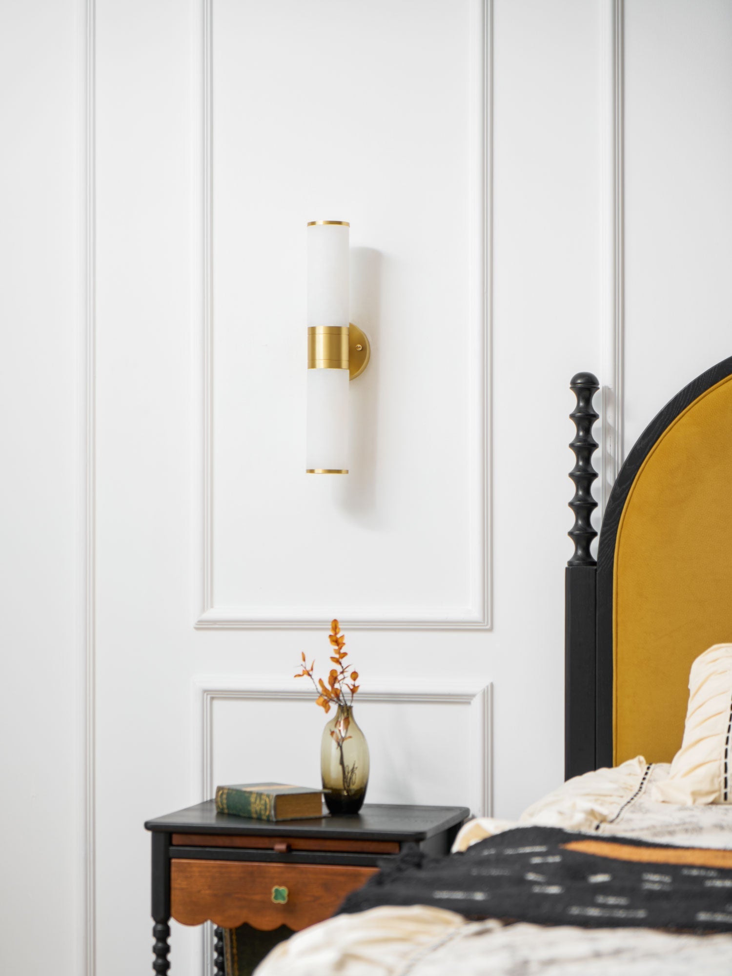 Lucian Alabaster Wall Lamp