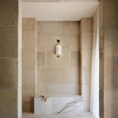 Zelaeora Wall Lamp