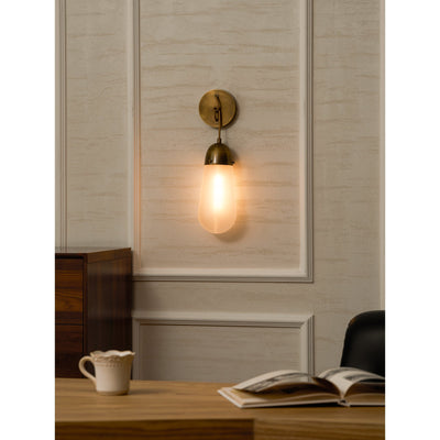 Oreloette Wall Lamp